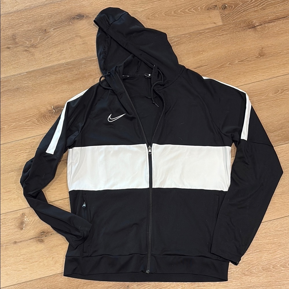 Mens Nike Black and White DryFit Jacket